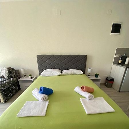 Apartment Iva Bijela Dış mekan fotoğraf