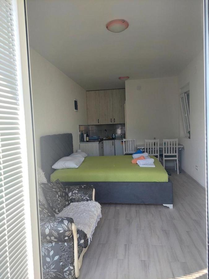 Apartment Iva Bijela Dış mekan fotoğraf