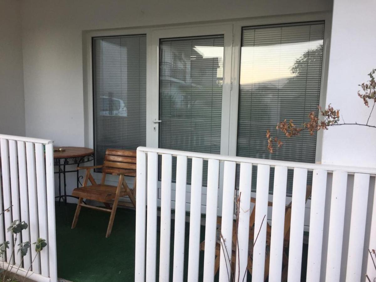 Apartment Iva Bijela Dış mekan fotoğraf